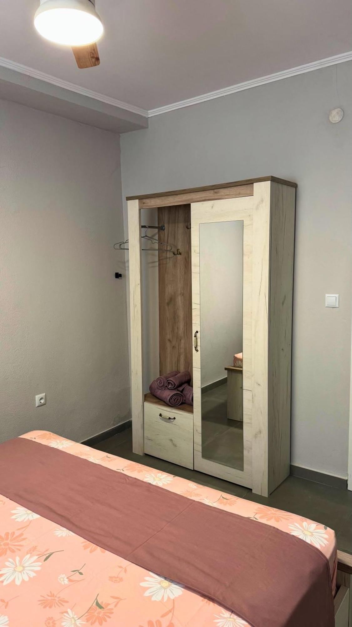 Apartment Anemos Deluxe Poseidi
